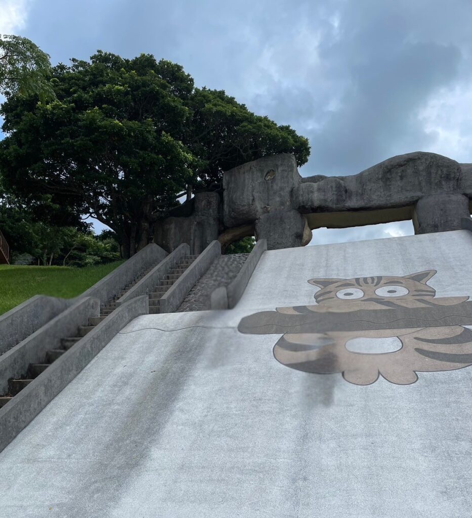 石垣島バンナ公園 滑り台